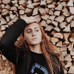 Meet your Posher, Jenifer